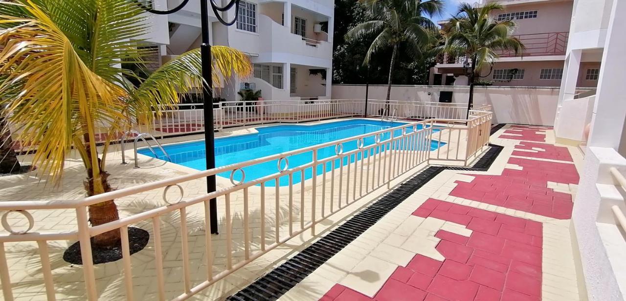 Les Camelias Ground Floor Apartment Flic en Flac Luaran gambar