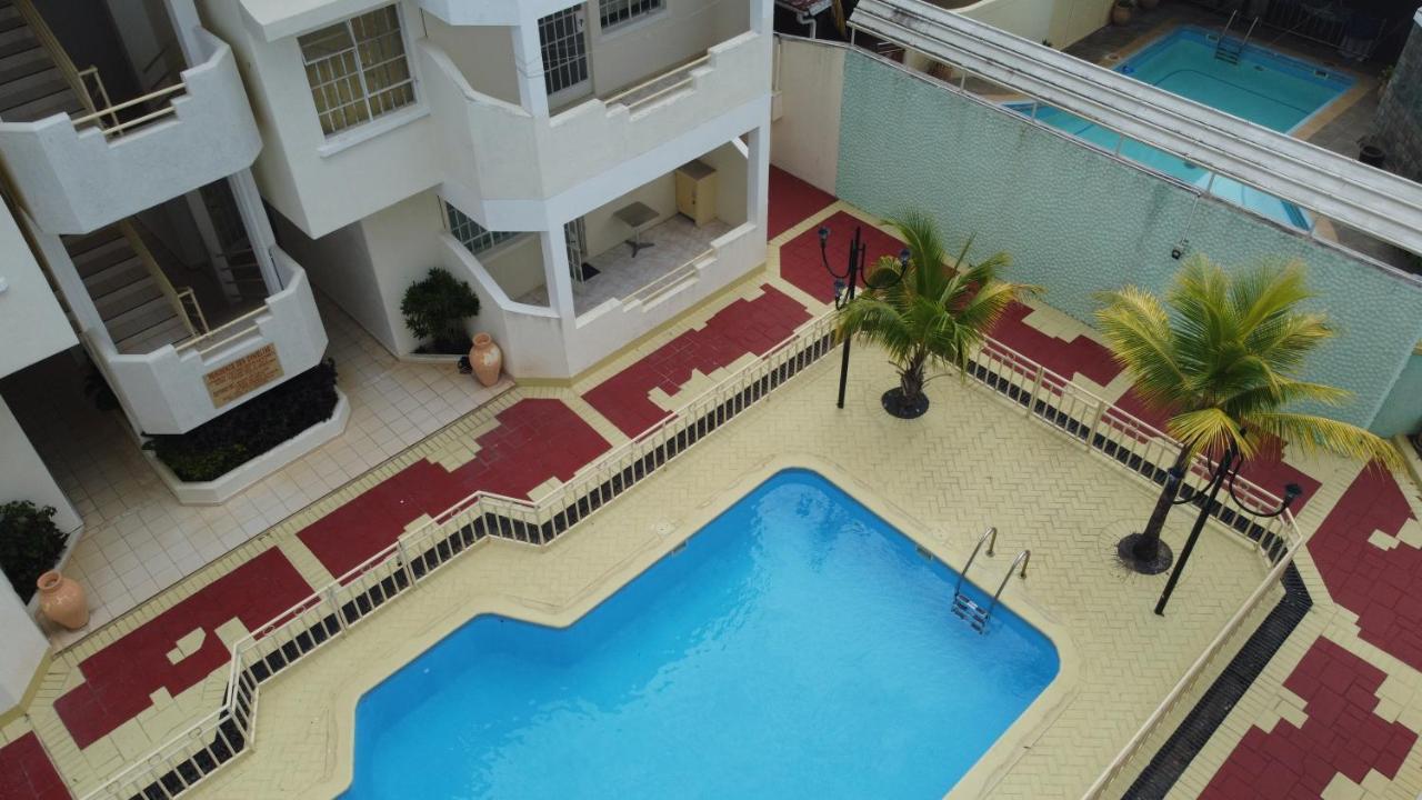 Les Camelias Ground Floor Apartment Flic en Flac Luaran gambar